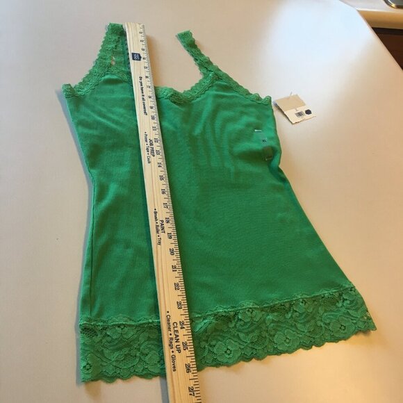 Tank Top Bundle Juniors Large and Extra Large Brown Pink Green Shelf Bras - Picture 12 of 16